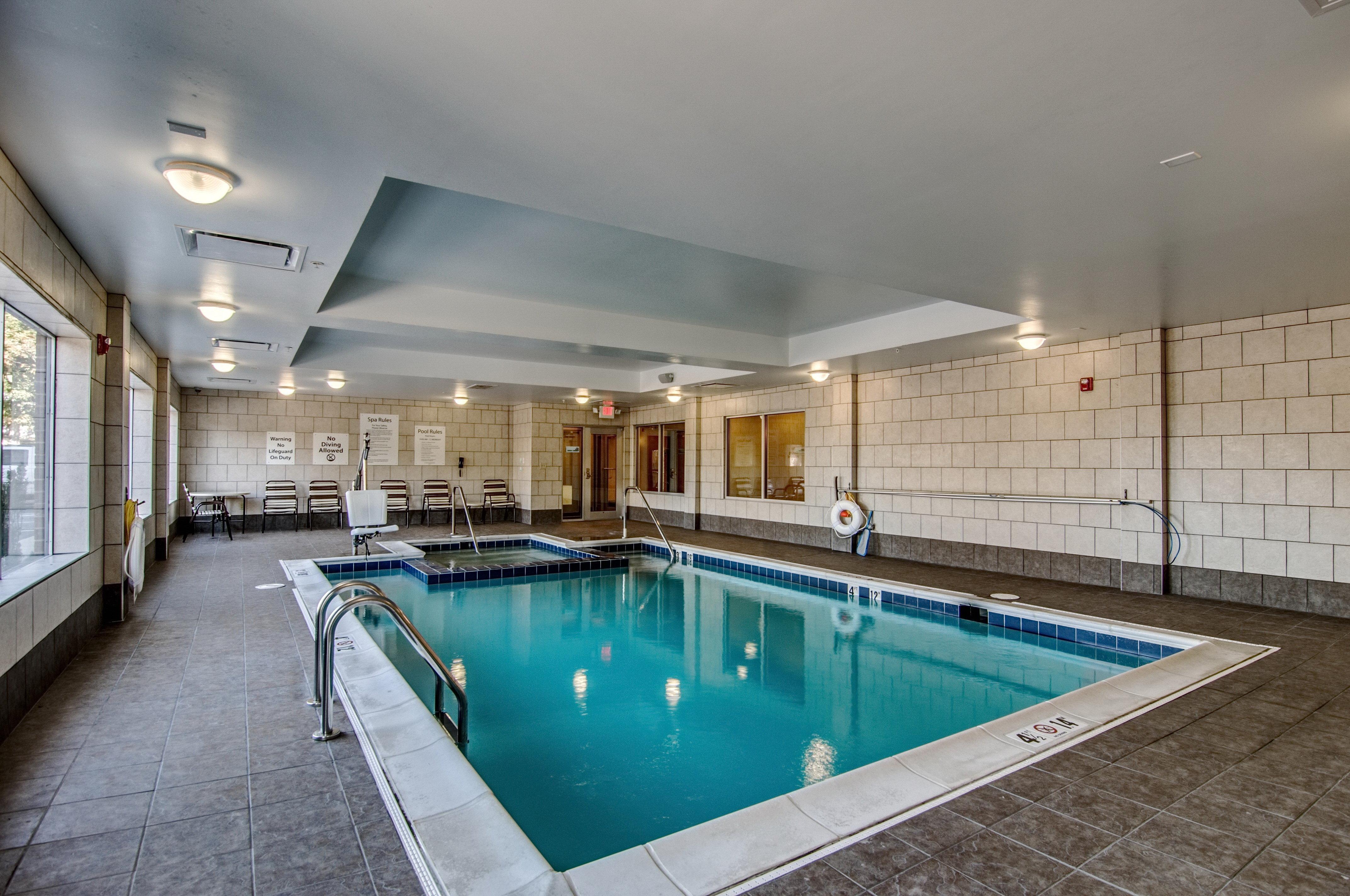 Holiday Inn Express & Suites Wytheville By Ihg Extérieur photo