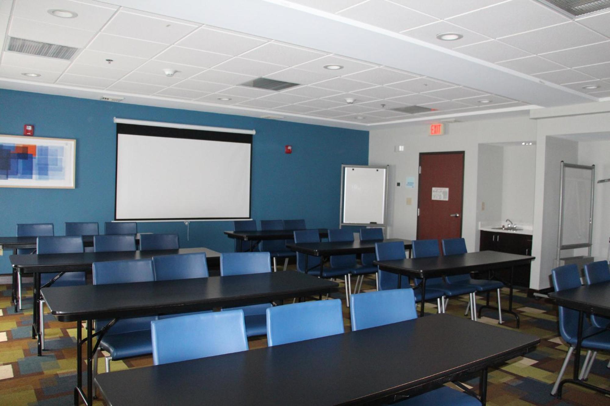 Holiday Inn Express & Suites Wytheville By Ihg Extérieur photo