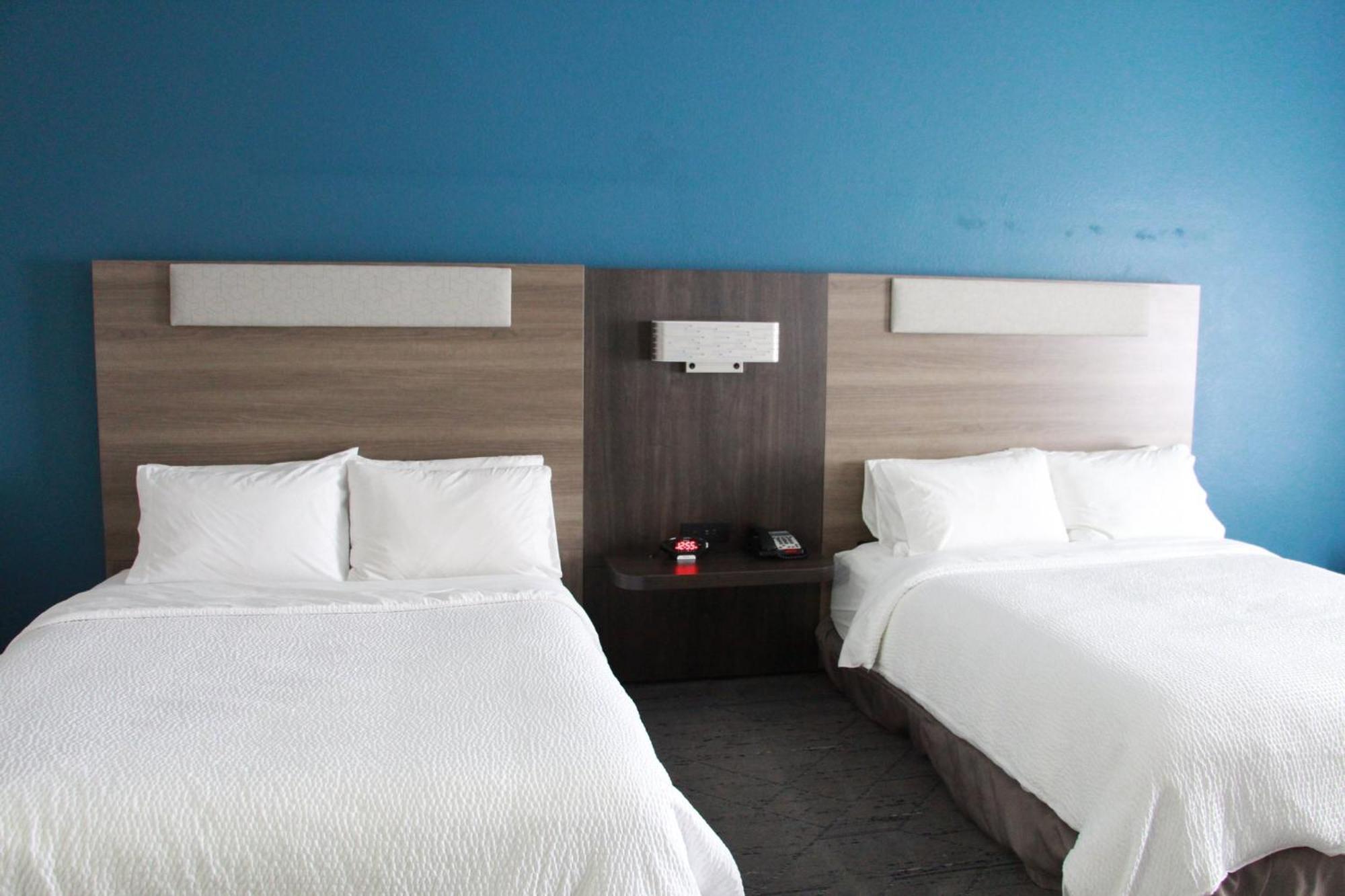 Holiday Inn Express & Suites Wytheville By Ihg Extérieur photo