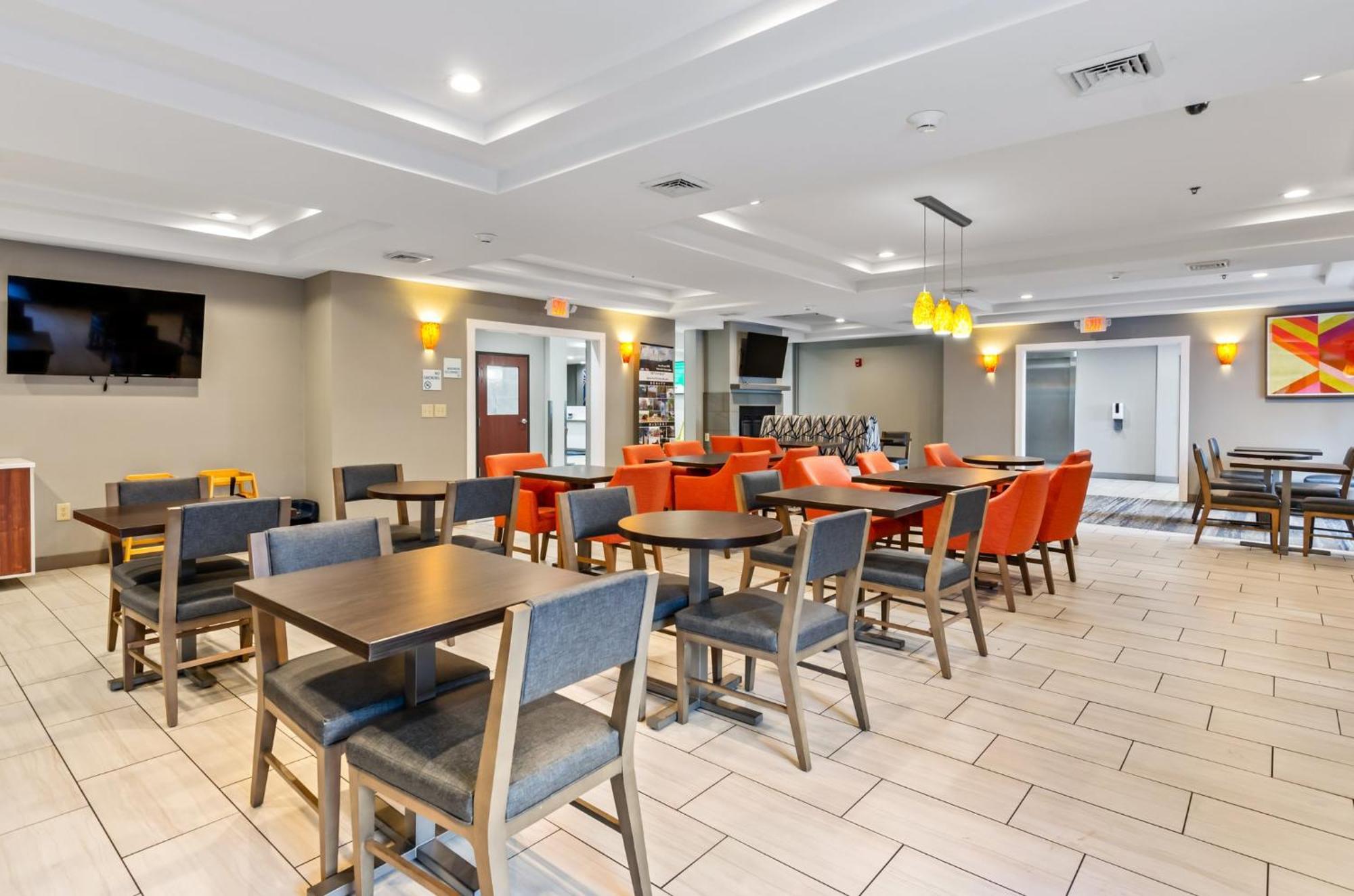Holiday Inn Express & Suites Wytheville By Ihg Extérieur photo