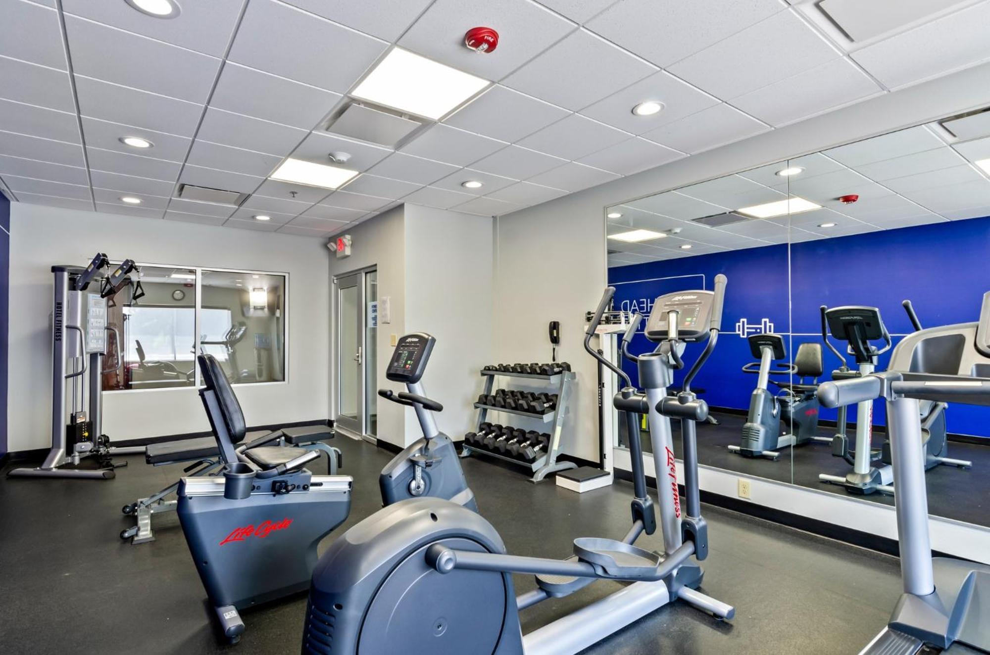 Holiday Inn Express & Suites Wytheville By Ihg Extérieur photo