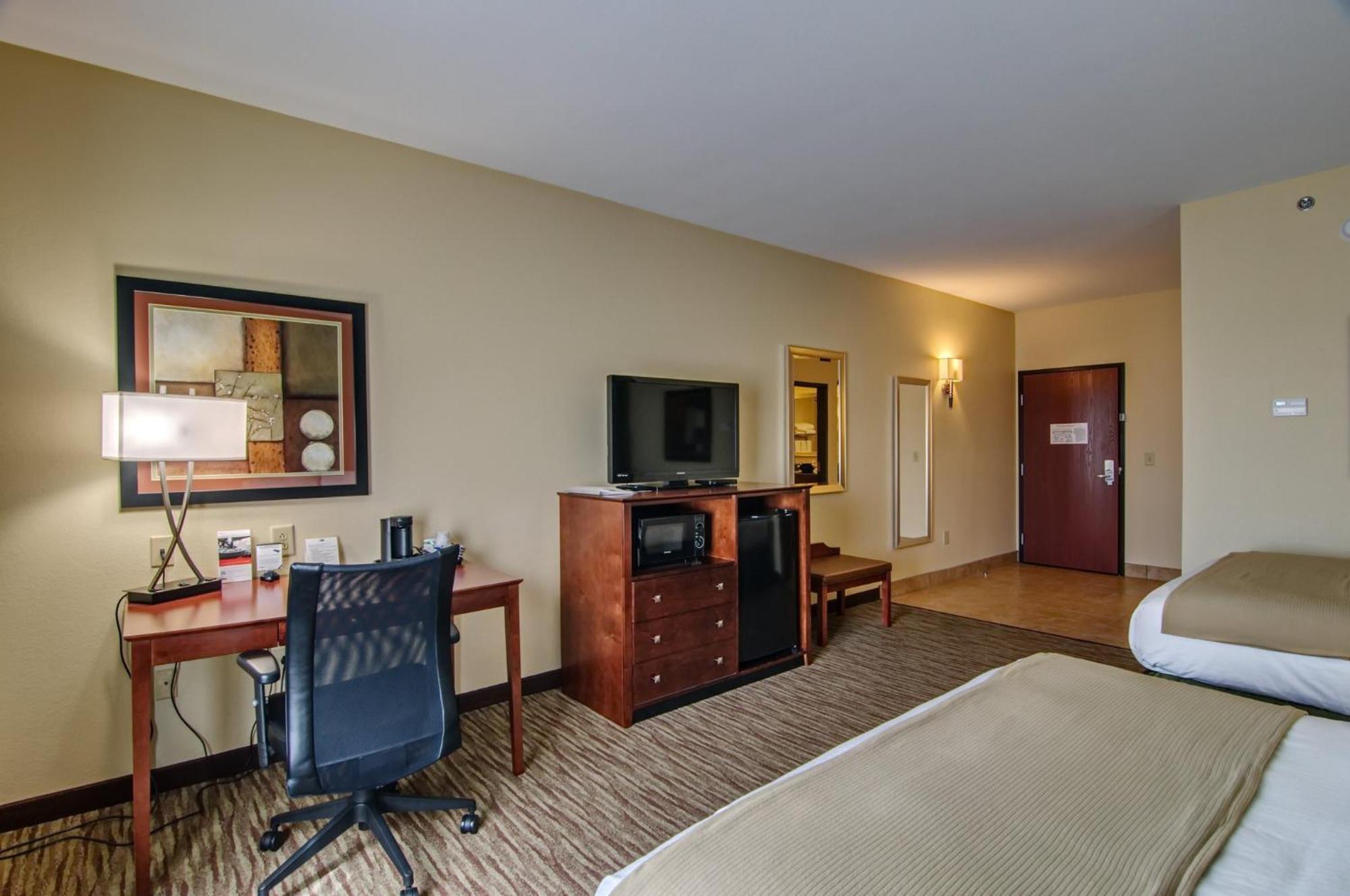Holiday Inn Express & Suites Wytheville By Ihg Extérieur photo